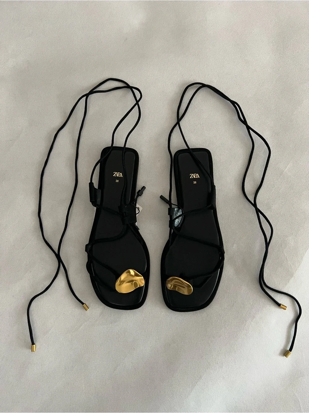 ZARA Black Lace-Up Sandals with Gold Toe Accent - Picture 8 of 9